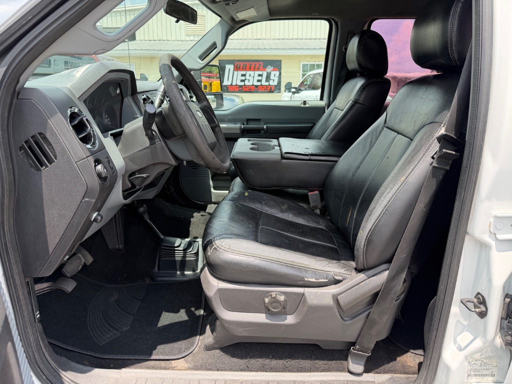 2015 Ford F-350 Super Duty XLT - Photo 12