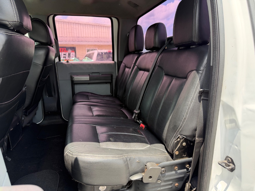 2015 Ford F-350 Super Duty XLT - Photo 15