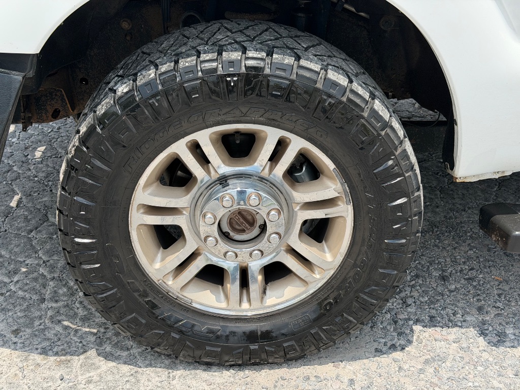 2015 Ford F-350 Super Duty XLT - Photo 10