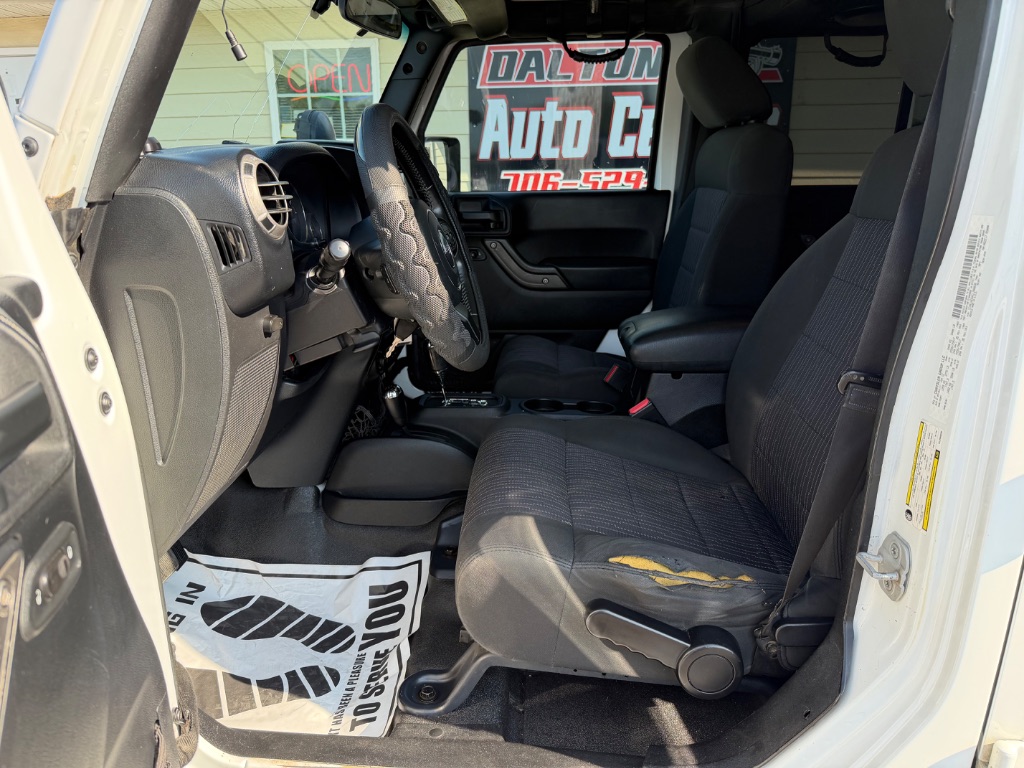 2012 Jeep Wrangler Unlimited Sport - Photo 9