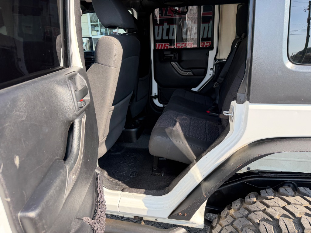 2012 Jeep Wrangler Unlimited Sport - Photo 12